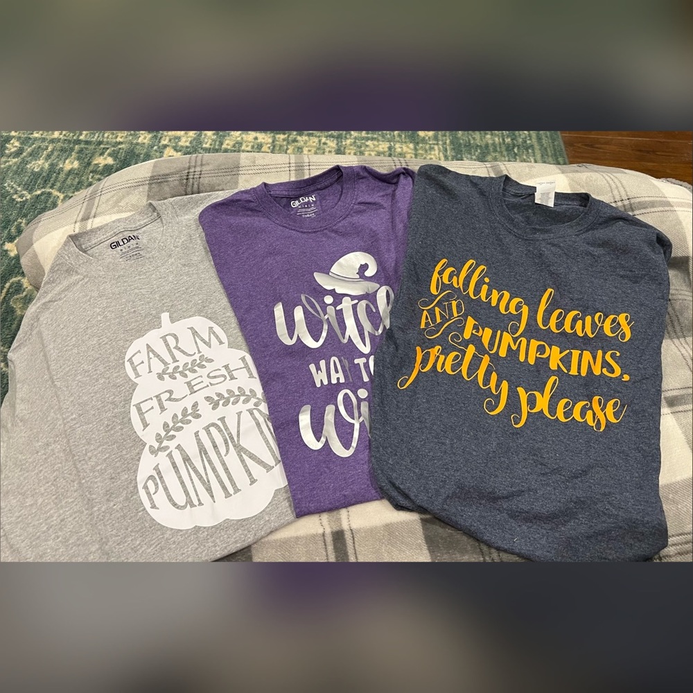 3 Women’s Fall / Halloween Short Sleeve T-Shirt Bundle - 3 Shirts Women’s Medium